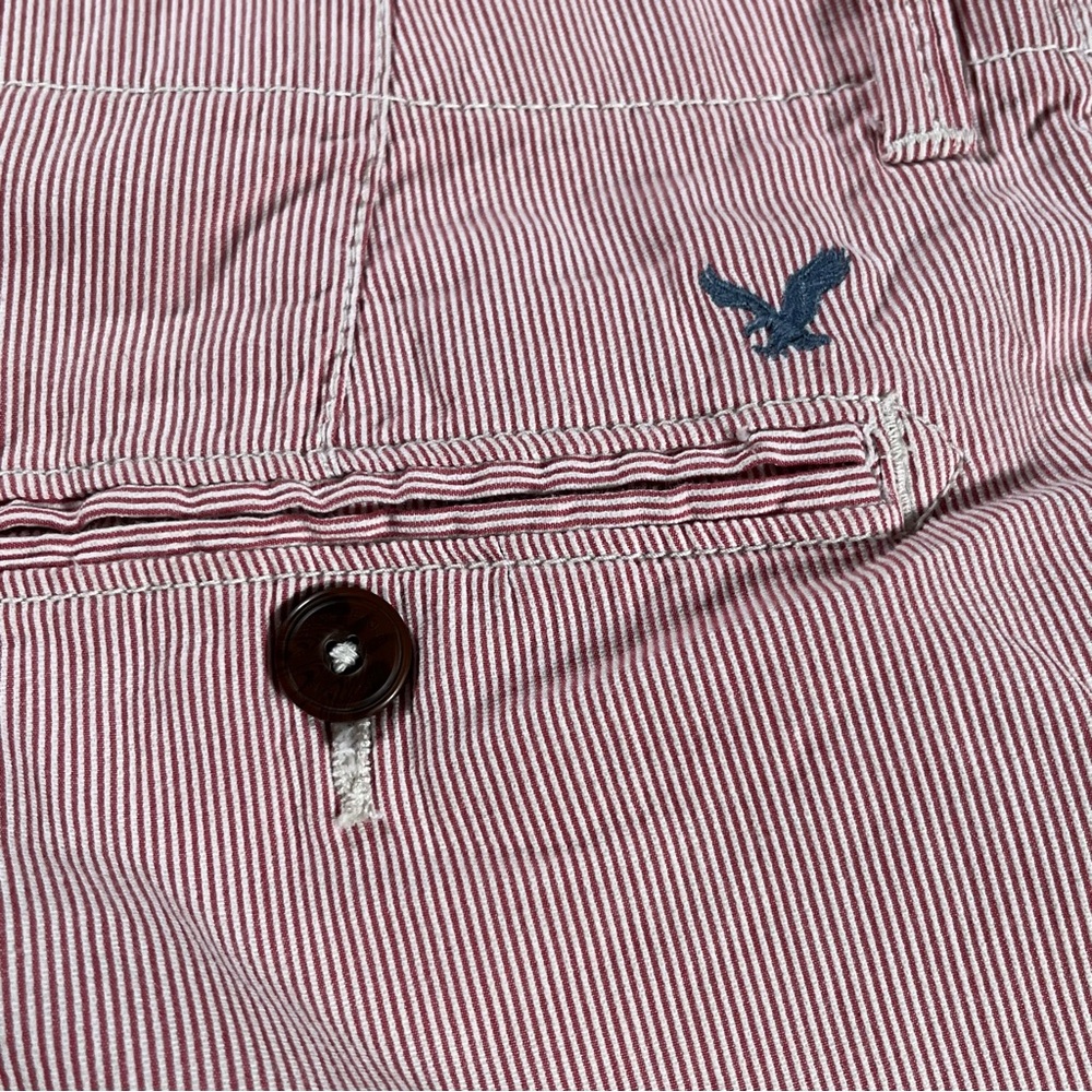 Vintage American Eagle Pinstripe Shorts Mens 33 Pink Casual Preppy Chino Y2K - Picture 7 of 8